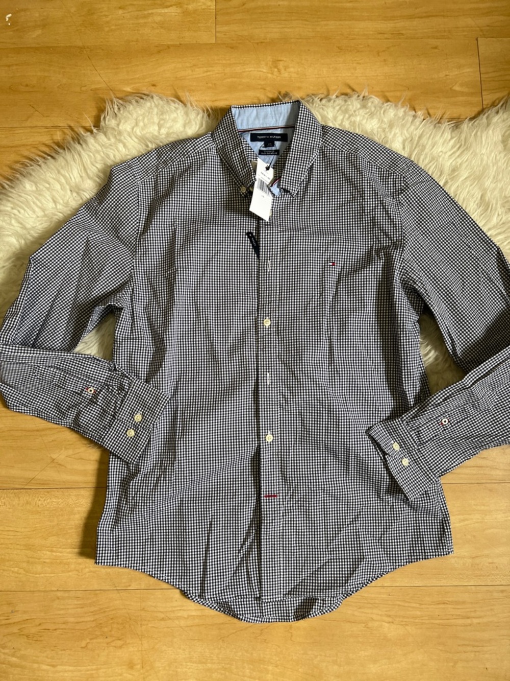 Tommy Hilfiger Men’s Blue & White Micro-Check Button-Down Shirt